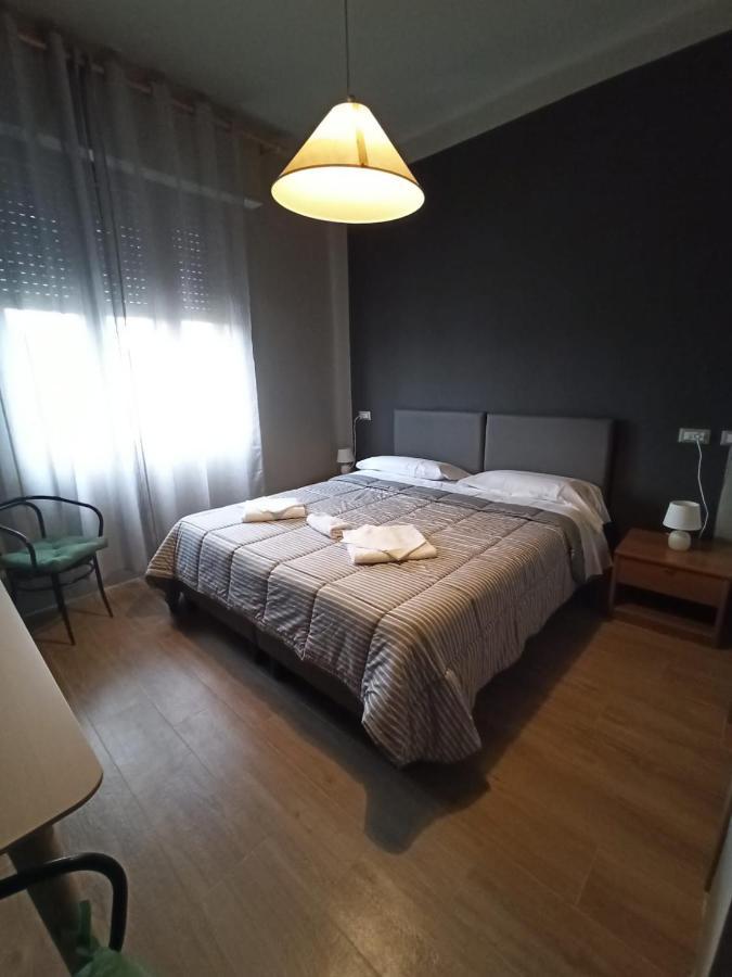 Albergo Italia di Nardi Renzo&C Snc Poggibonsi Esterno foto