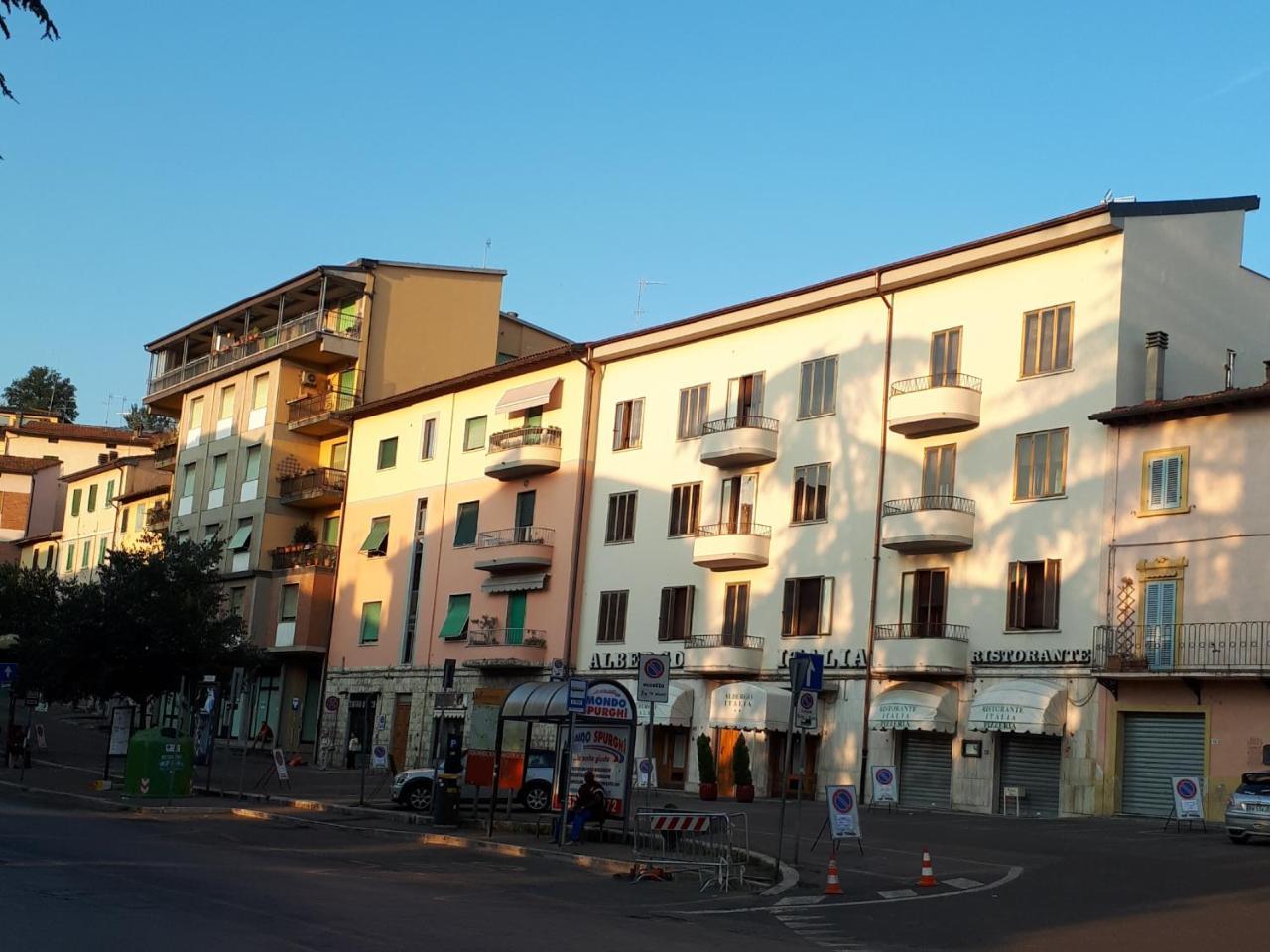 Albergo Italia di Nardi Renzo&C Snc Poggibonsi Esterno foto